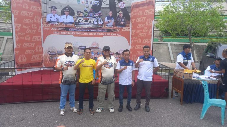 Dalam rangka HUT Bhayangkara polres Rohul adakan event spektakuler