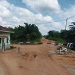 Oknum scurity pt sss siak kecil benar kah,,!!,minta setoran kepada mobil muatan tbs warga di pos portal 