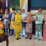 GUBENUR KALBAR AJAK MASYARAKAT WARGA SAMBAS KOMPAK BANGUN DAERAH