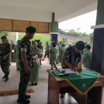 Kodim 1209/Bengkayang Laksanakan Tradisi Penyambutan Dandim Baru