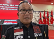 Sujiwo Minta Kader Banteng Kalbar Mundur dari Bisnis MBG, Tegaskan Loyalitas pada Instruksi DPP PDIP*