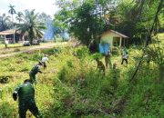 Sambut Tradisi Naik Dango, Kodim 1209/Bengkayang Gelar Karya Bakti di Rumah Adat Samalantan*
