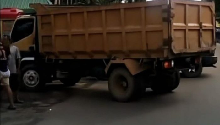 KEMACETAN KEMBALI TERJADI DI SPBU SUNGAI RAYA KEPULAUAN, WARGA MINTA ADA PENERTIBAN*